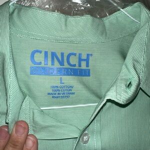 Men’s Large Cinch shirt